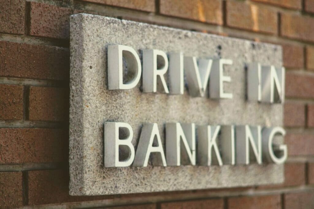 Sign leading customers toward drive in business banking
