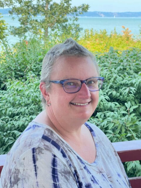 Our strength is your numbers.&nbsp;&nbsp;We offer 100% remote bookkeeping, licensing, payroll, quarterly reports, and office management. We’ll keep your accounts safe and sound so you can focus on your business.&nbsp;